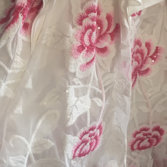 HOMECOMING White/pink cocktail dress by Tony Bowls - Picture 5 of 6